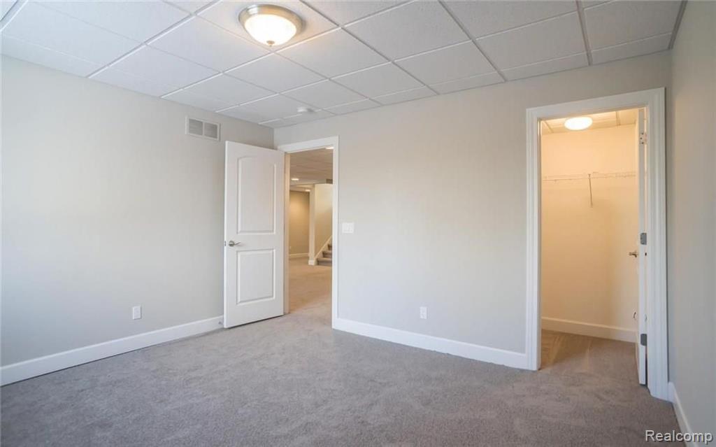 5513 Woodfall Road Clarkston, MI 48348 - Photo 24 of 24 Gallery Image 24