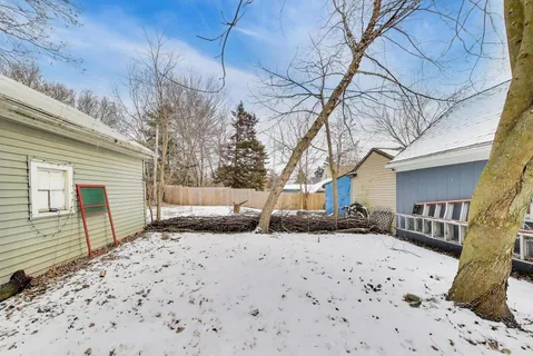 $219,000 | 444 South Elmwood Drive, Aurora, IL 60506