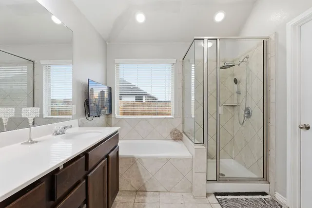 $309,999 | 114 Painted Desert Lane, Buda, TX 78610