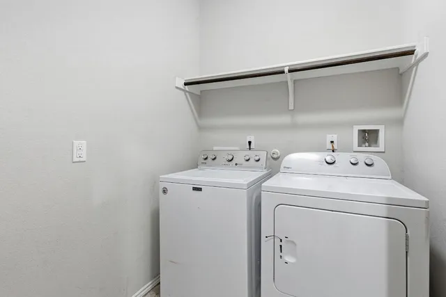 $309,999 | 114 Painted Desert Lane, Buda, TX 78610