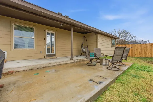 $309,999 | 114 Painted Desert Lane, Buda, TX 78610