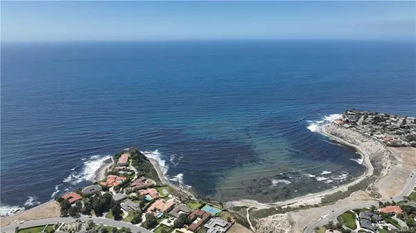 $2,480,000 | 6936 Kings Harbor Drive, Rancho Palos Verdes, CA 90275