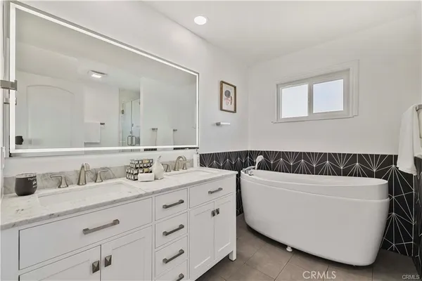 $2,480,000 | 6936 Kings Harbor Drive, Rancho Palos Verdes, CA 90275