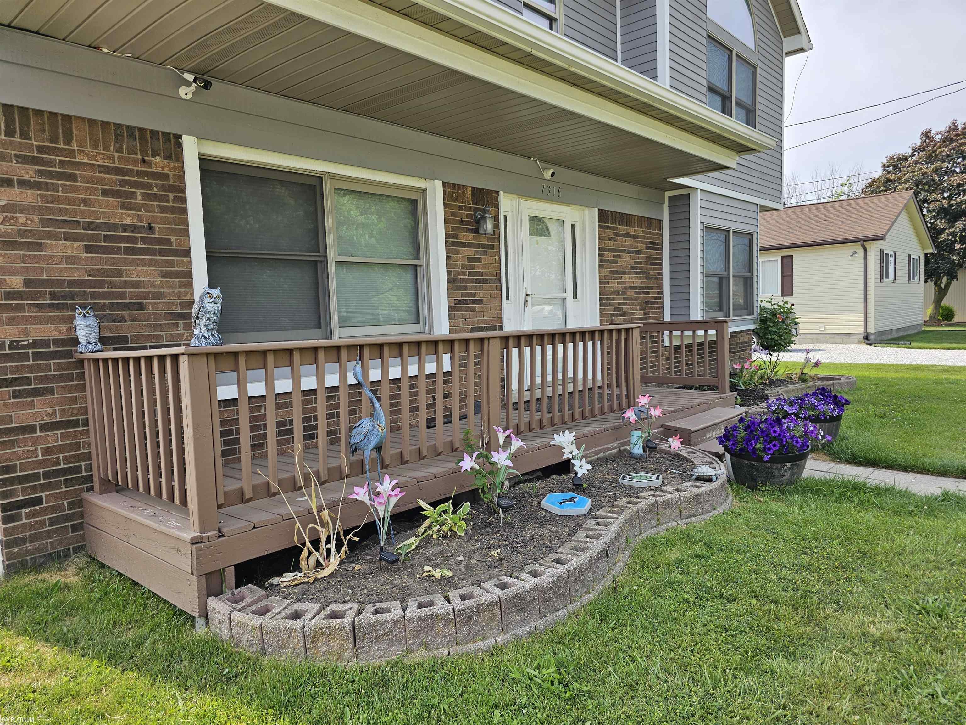 7316 Edlane Road Algonac, MI 48001 - Photo 2 of 42 50111853-1.JPG