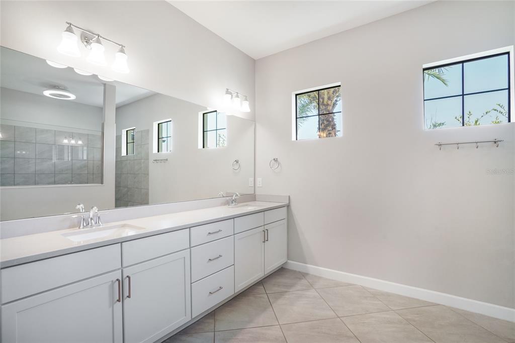 16228 Tradewind Terrace Lakewood Ranch, FL 34211 - Photo 6 of 71