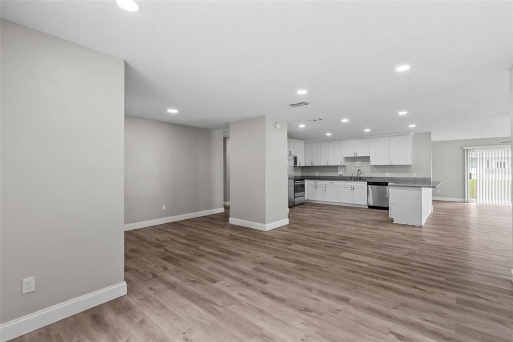 8302 Jackson Springs Road Tampa, FL 33615 - Photo 7 of 49