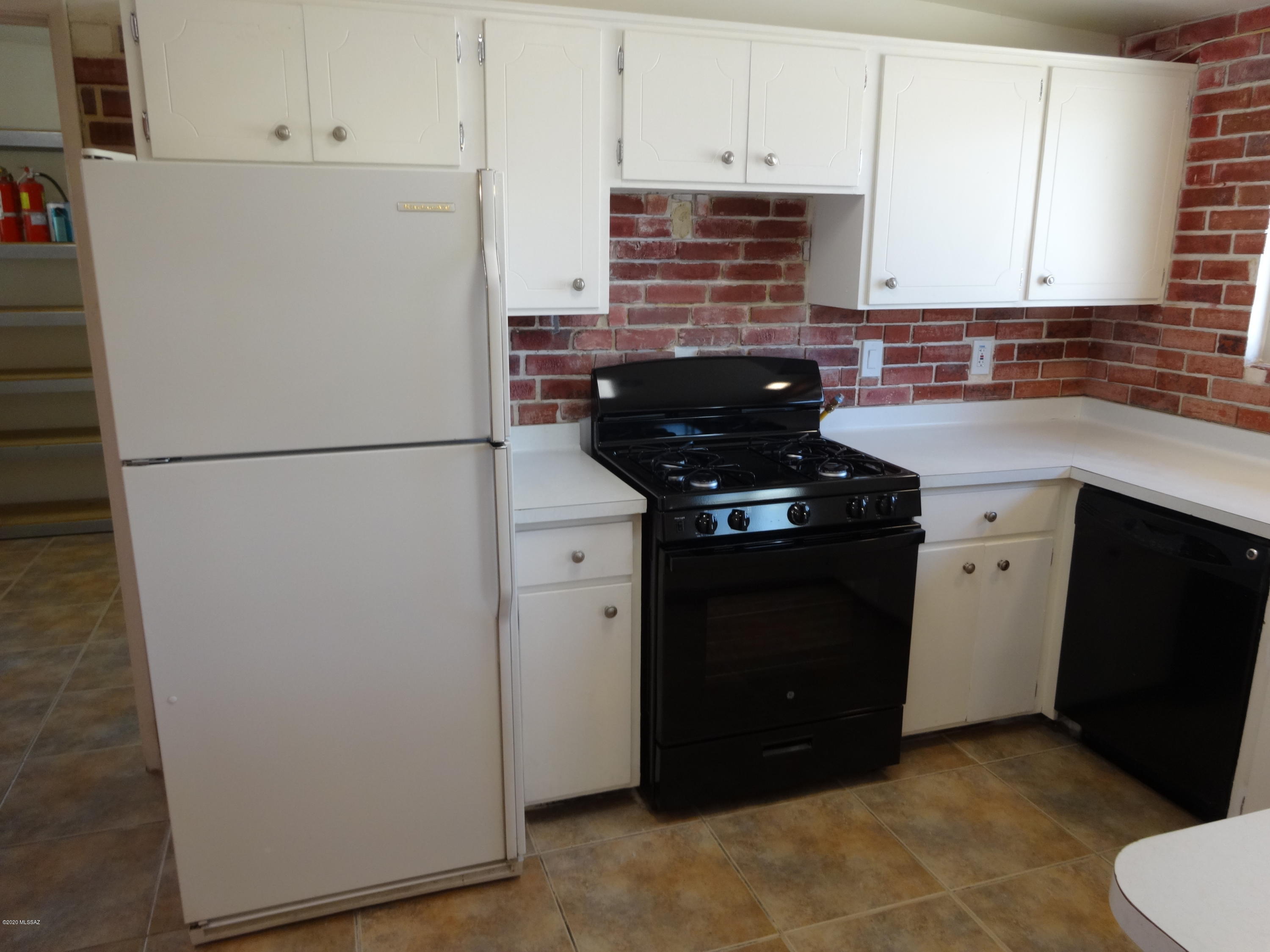 833 West River Road Tucson, AZ 85704 - Photo 1 of 44 Gallery Image 1