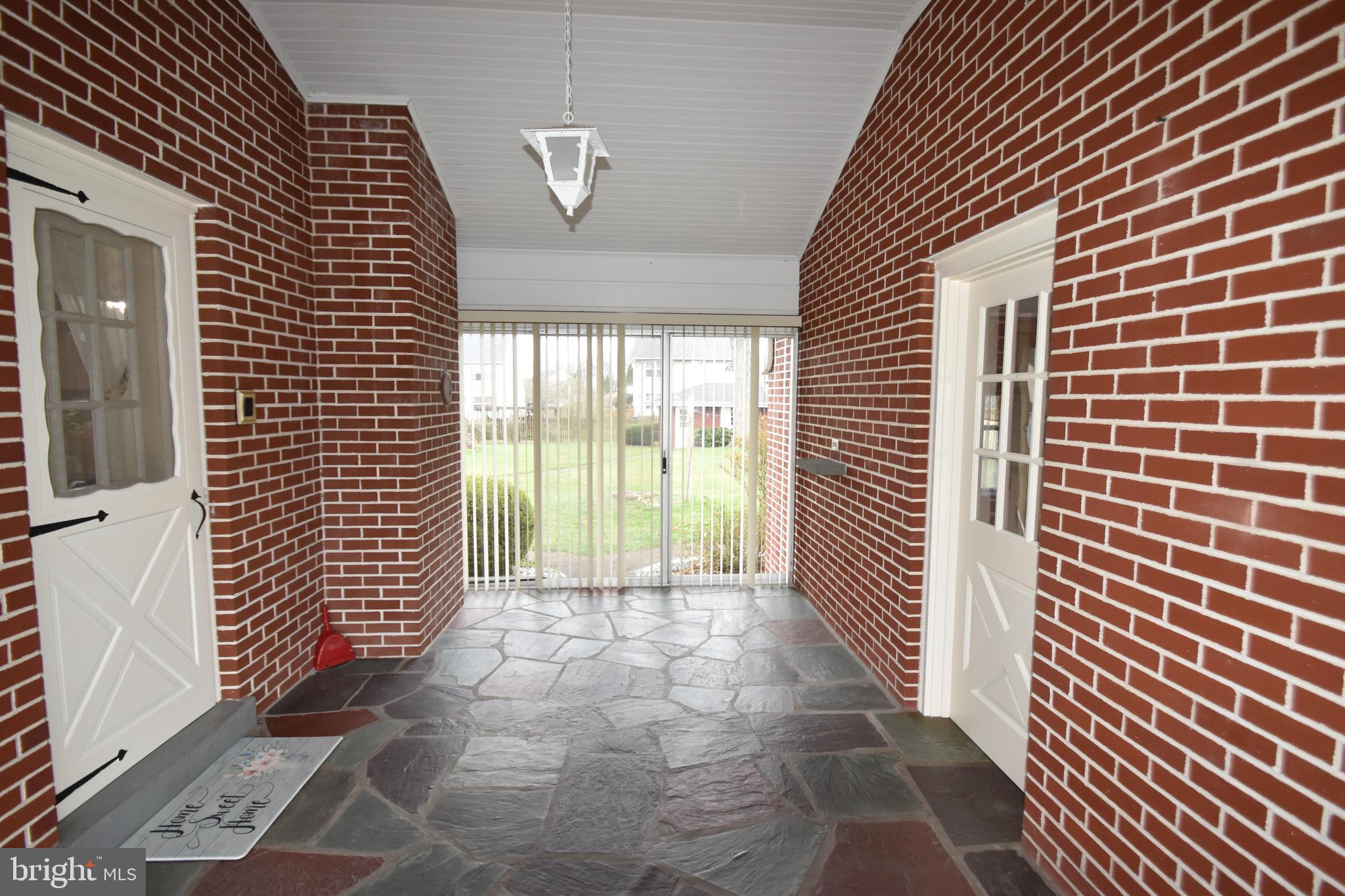 776 East Pumping Station Road Quakertown, PA 18951 - Photo 6 of 61 Entry into garage