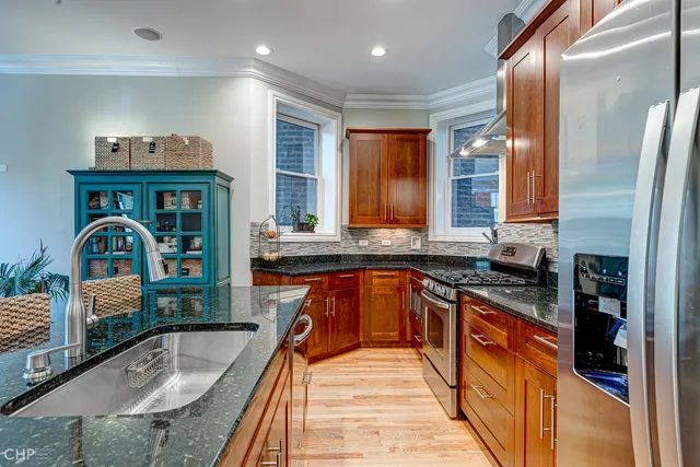 $4,500 | 2116 West Potomac Avenue, Unit 1, Chicago, IL 60622