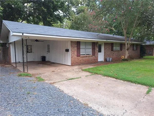 $227,500 | 504 Stephens Avenue, Natchitoches, LA 71457