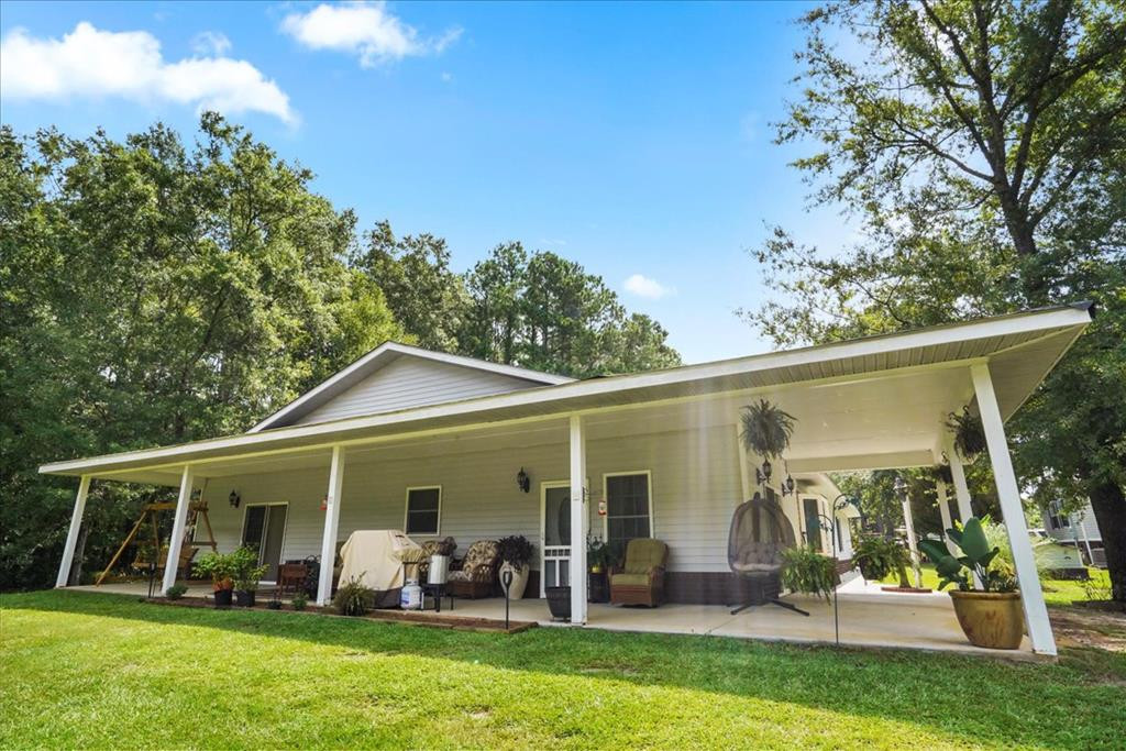 1098 Winding Pond Road Manning, SC 29102 - Photo 1 of 42 Gallery Image 1