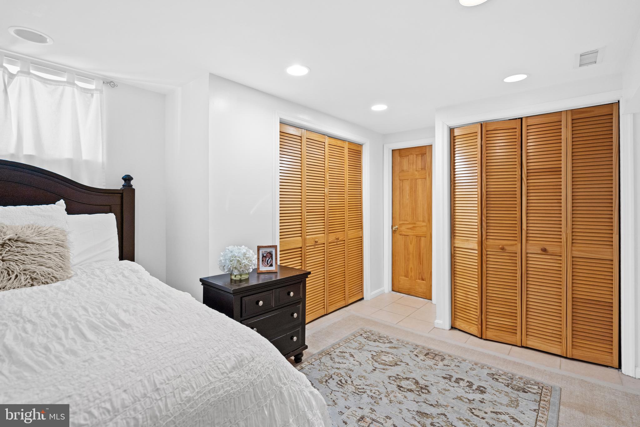 8820 Ridge Road Bethesda, MD 20817 - Photo 35 of 43