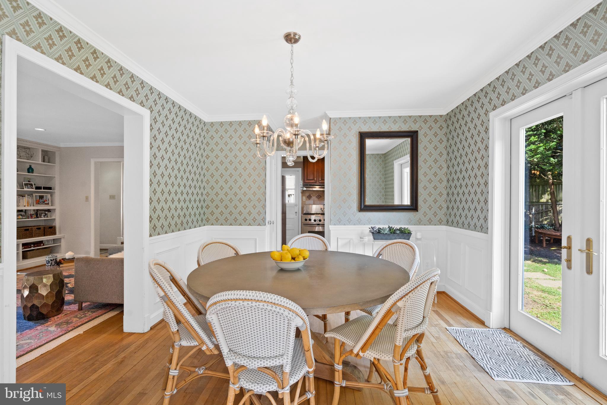 8820 Ridge Road Bethesda, MD 20817 - Photo 9 of 43