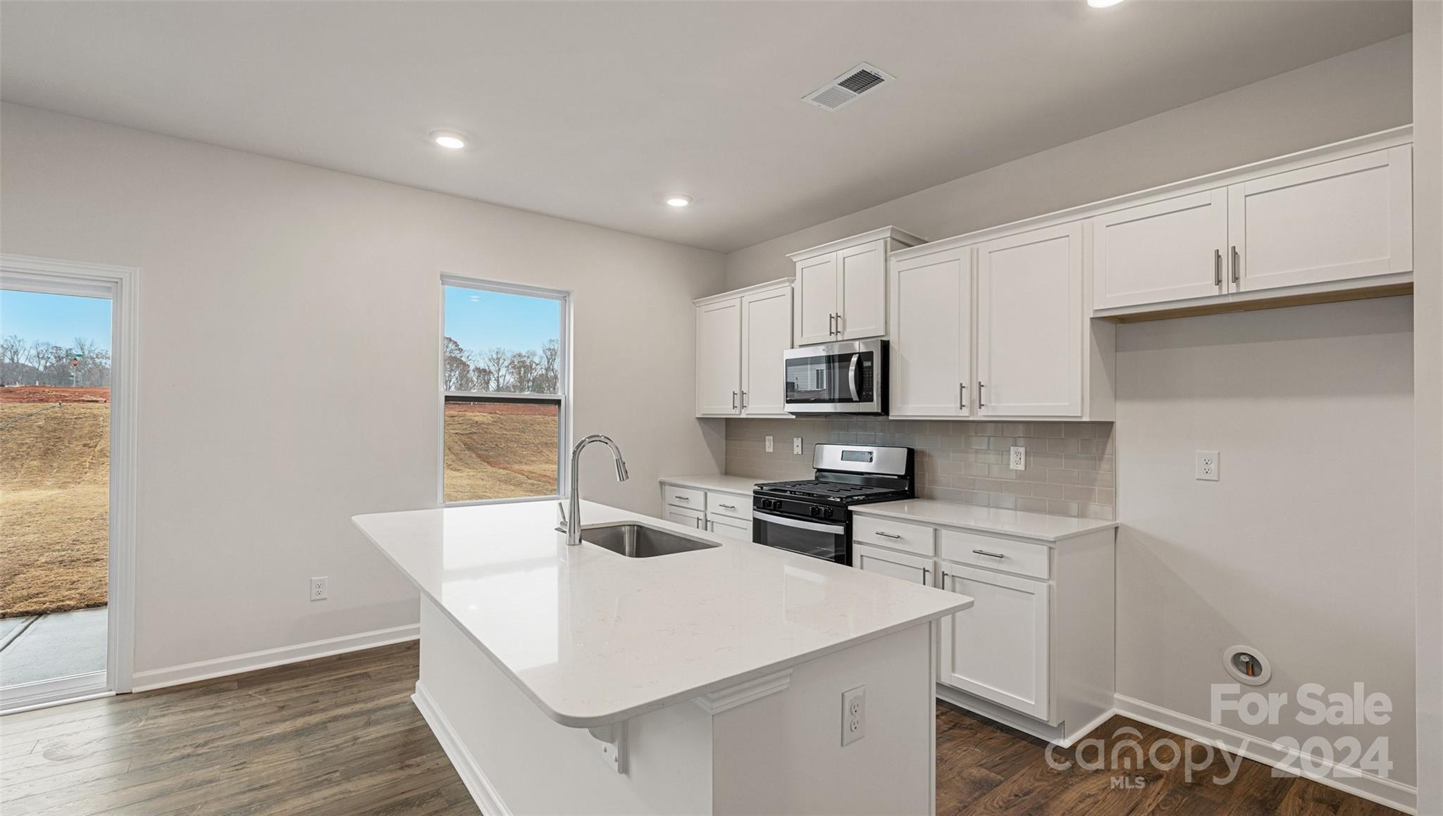 527 Ridgeview Lane Mars Hill, NC 28754 - Photo 18 of 28 Gallery Image 18