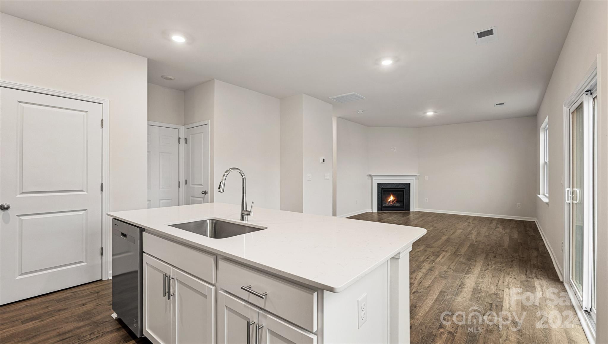 527 Ridgeview Lane Mars Hill, NC 28754 - Photo 25 of 28 Gallery Image 25