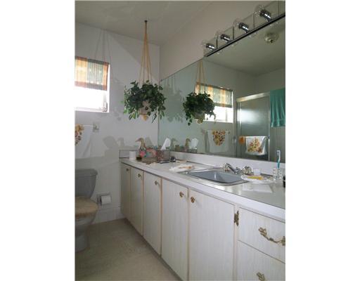 101 South Cruiser Road North Palm Beach, FL 33408 - Photo 10 of 16 Additional Photo