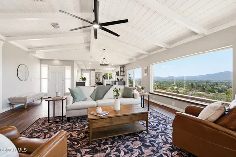 $1,150,000 | 315 North Loop Drive, Camarillo, CA 93010