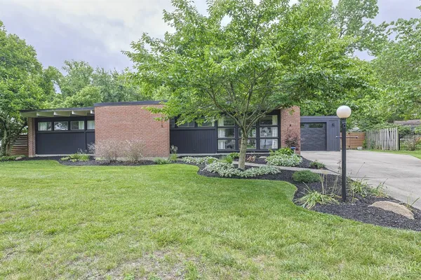 $380,000 | 1215 Hollywood Avenue, Cincinnati, OH 45224