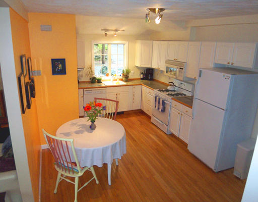18 Lorne Road Arlington, MA 02476 - Photo 3 of 16