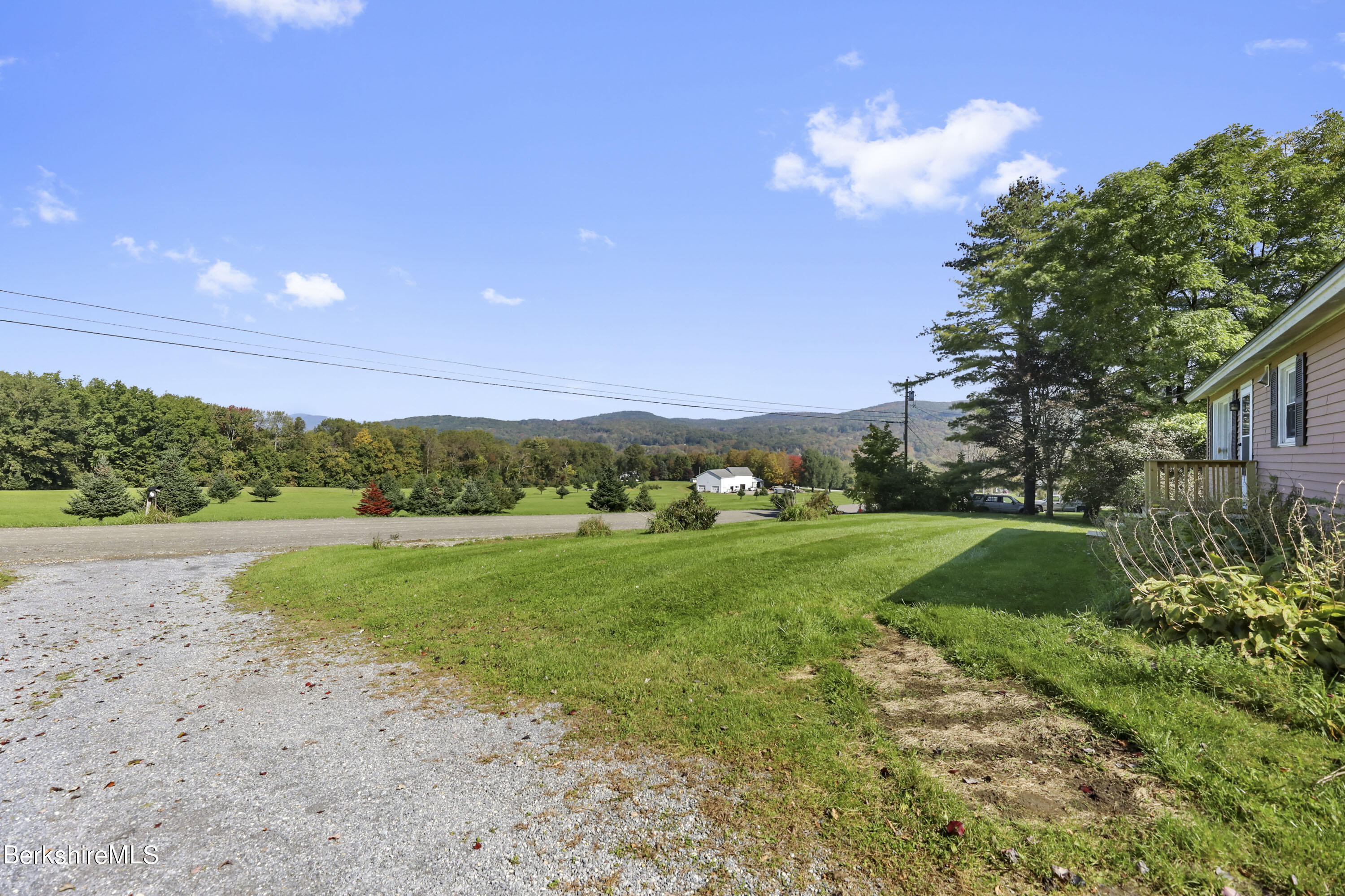 169 Montgomery Road Pownal, VT 05261 - Photo 3 of 19 80 Front Yard
