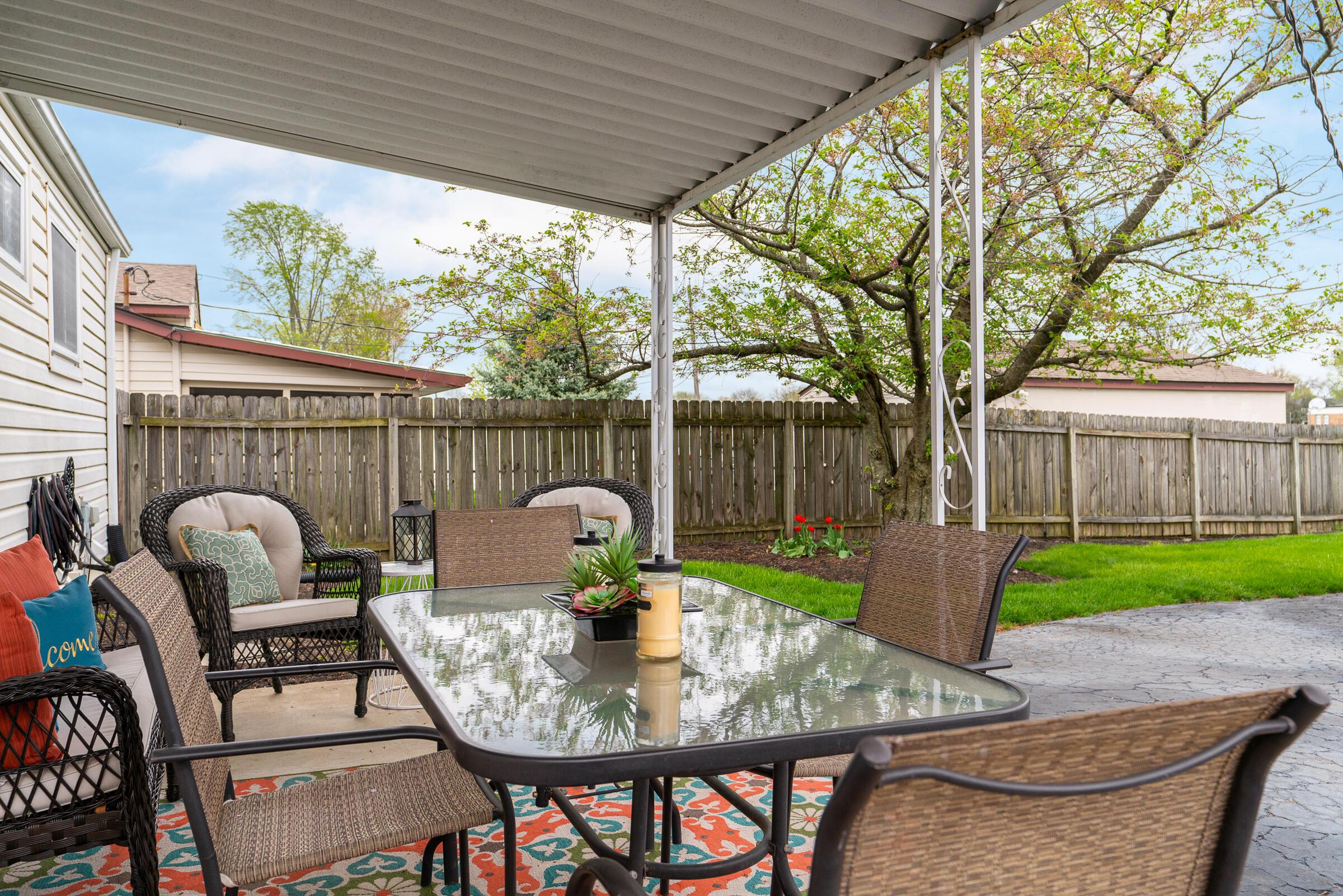 1839 Brookfield Road Columbus, OH 43229 - Photo 29 of 32 Covered patio. Room for a table and seating area.