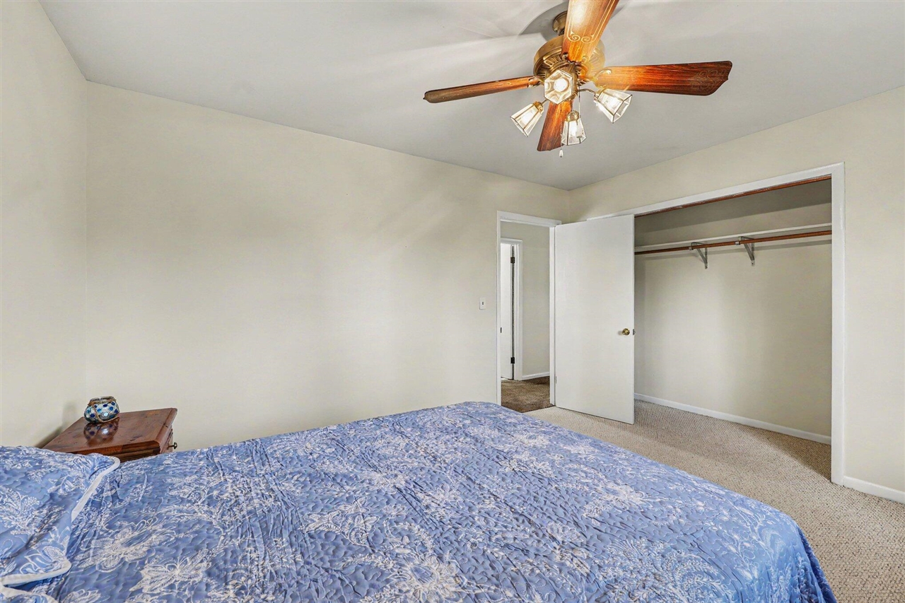 10100 Resort Road Pleasant Lake, MI 49272 - Photo 10 of 32