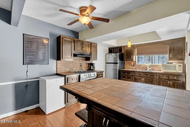 $149,995 | 10621 Springwood Drive, Unit A, El Paso, TX 79935