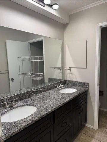 $1,700 | 124 Carmel Woods Drive, Ellisville, MO 63021