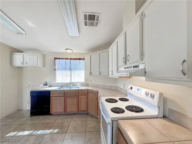 $274,900 | 4850 South Pontiac Circle, Pahrump, NV 89048