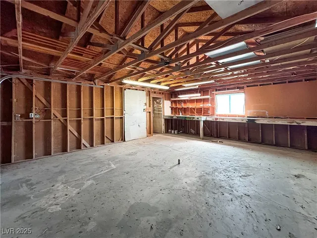 $274,900 | 4850 South Pontiac Circle, Pahrump, NV 89048