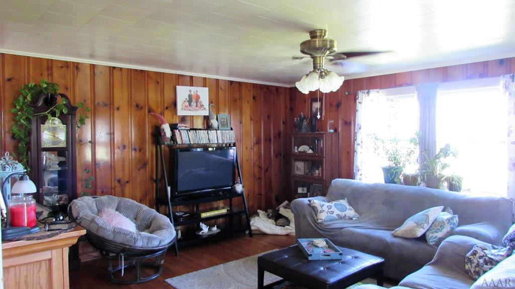 1125 Waterlily Road Coinjock, NC 27923 - Photo 3 of 30 Gallery Image 3