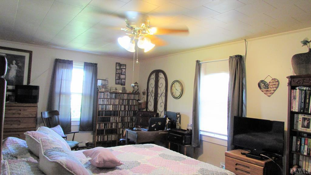 1125 Waterlily Road Coinjock, NC 27923 - Photo 5 of 30 Gallery Image 5