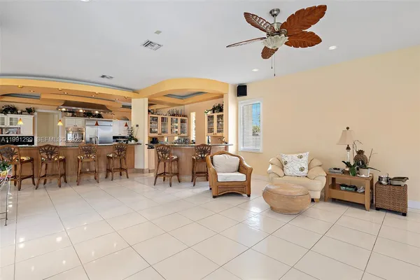 $6,450,000 | 1047 South South Lake Drive, Hollywood, FL 33019