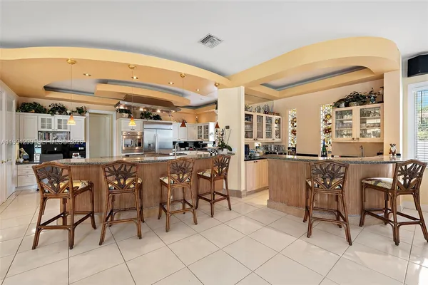 $6,450,000 | 1047 South South Lake Drive, Hollywood, FL 33019