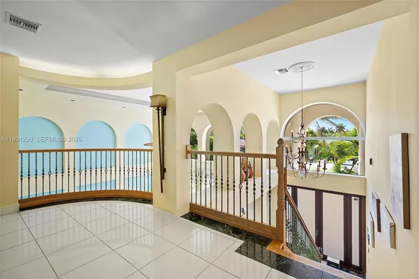 $6,450,000 | 1047 South South Lake Drive, Hollywood, FL 33019