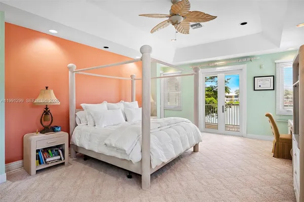 $6,450,000 | 1047 South South Lake Drive, Hollywood, FL 33019