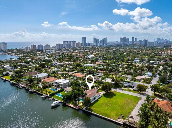 $6,450,000 | 1047 South South Lake Drive, Hollywood, FL 33019