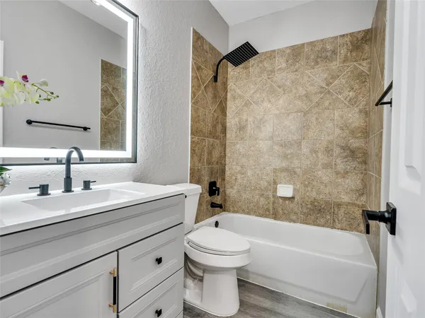 $549,000 | 7218 Spring Meadow Lane, Katy, TX 77494