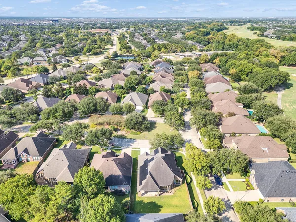 $549,000 | 7218 Spring Meadow Lane, Katy, TX 77494