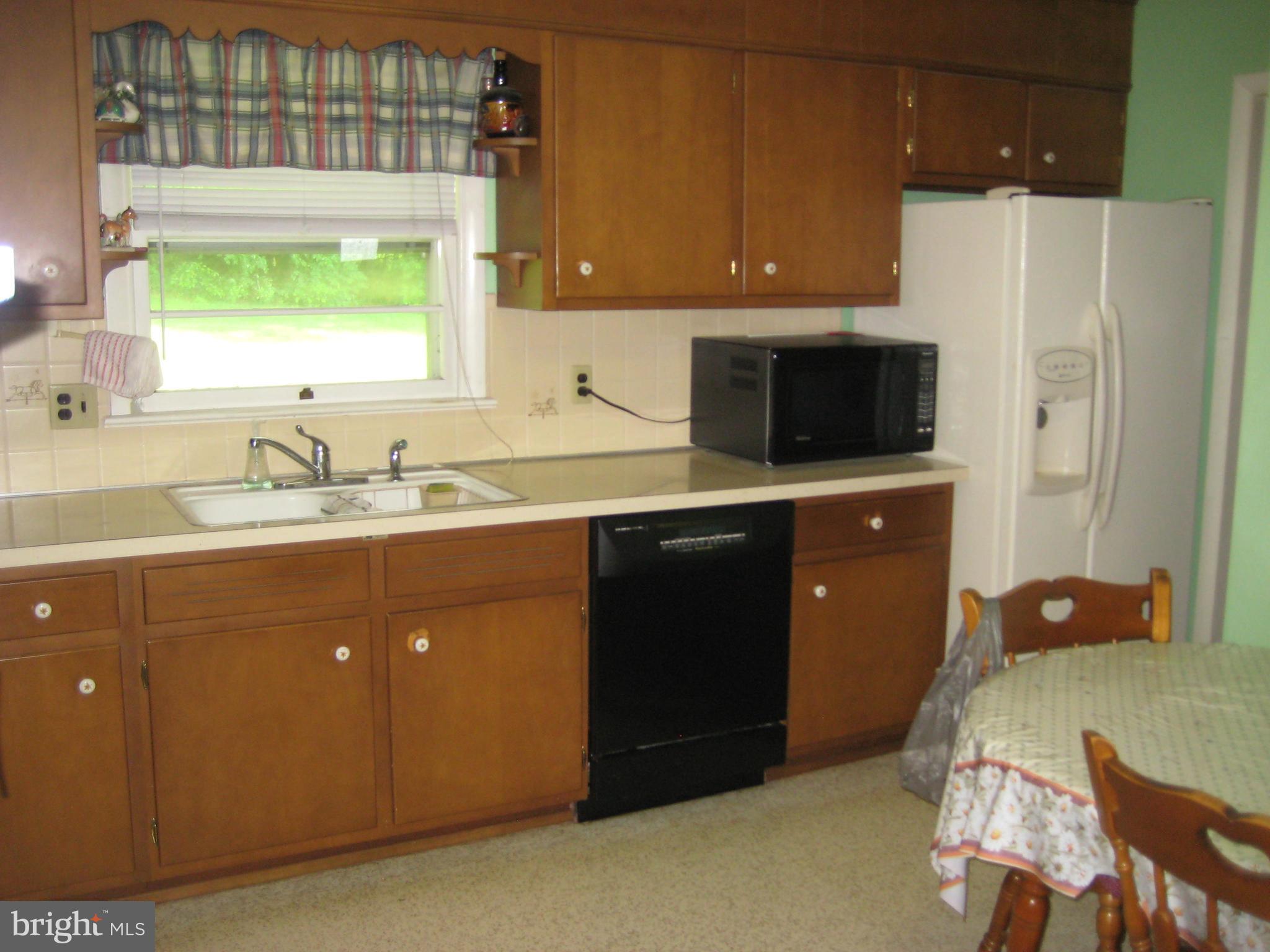 5394 Lehman Road Spring Grove, PA 17362 - Photo 8 of 24