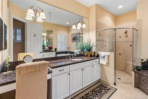 $925,000 | 904 Southwest Pebble Lane, Palm City, FL 34990