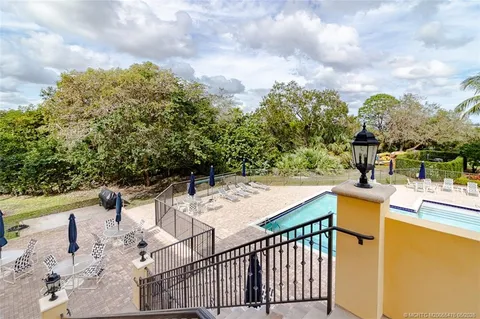 $925,000 | 904 Southwest Pebble Lane, Palm City, FL 34990