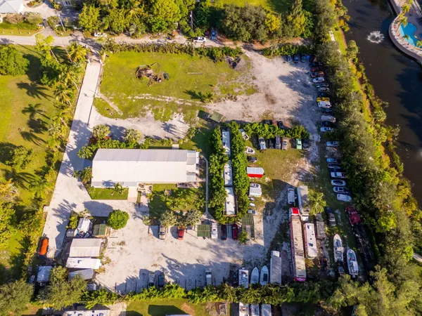 $2,300,000 | 5400 Thunderbird Drive, Lake Worth, FL 33463