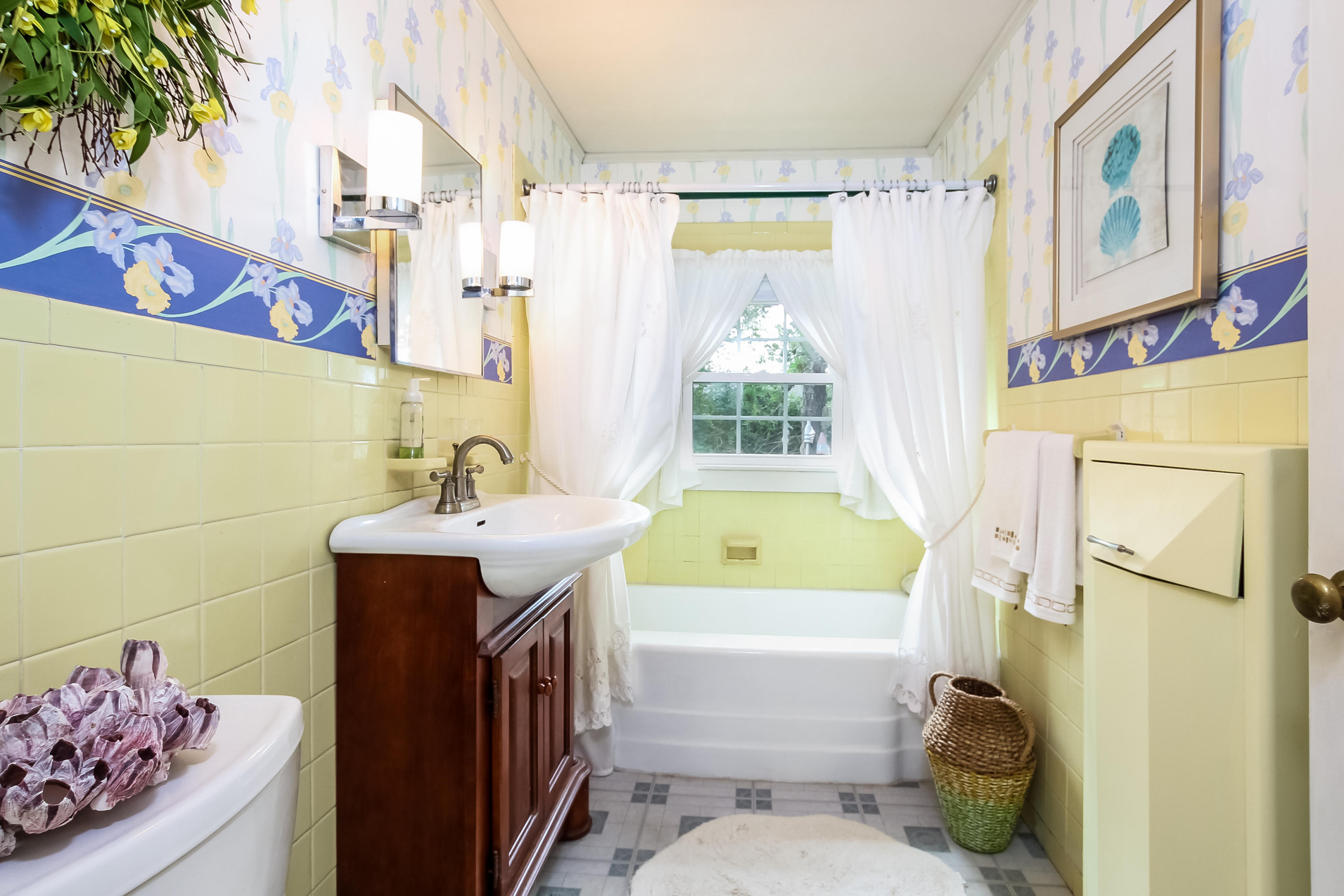 6 Edgewood Road Dennis Port, MA 02639 - Photo 14 of 24 Bathroom
