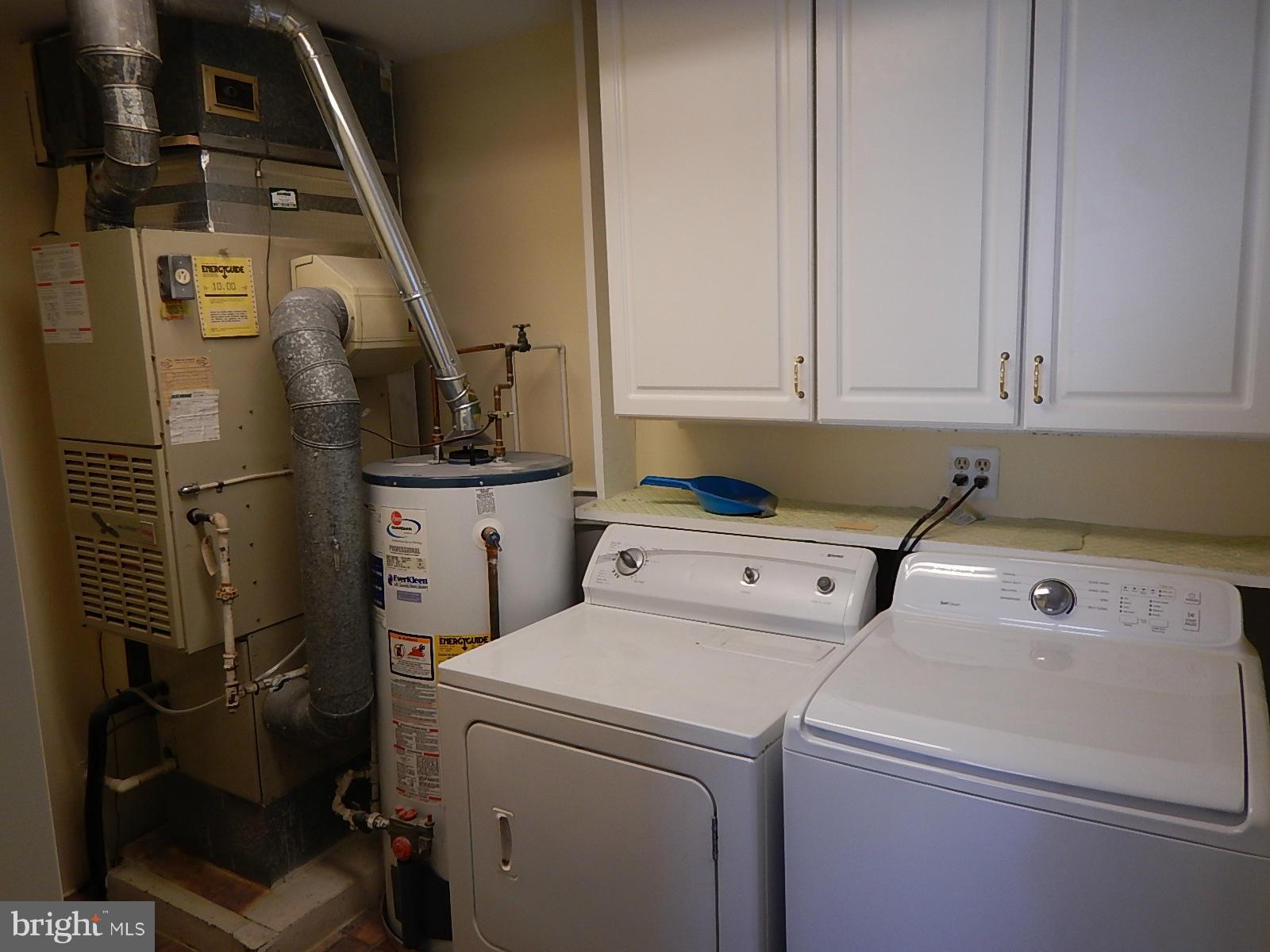 2606 Crabapple Road Baltimore, MD 21234 - Photo 14 of 26 Laundry/Utility Room off Kitchen