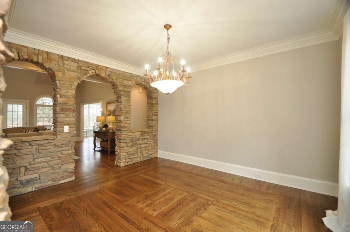 1070 Lexington Court Bishop, GA 30621 - Photo 5 of 67