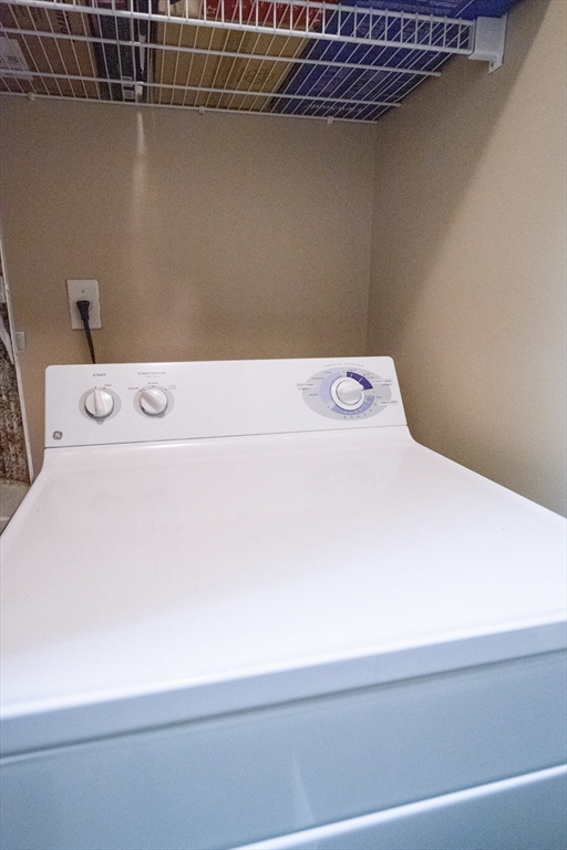 23 Hampshire Road, Unit 404 Methuen, MA 01844 - Photo 18 of 23