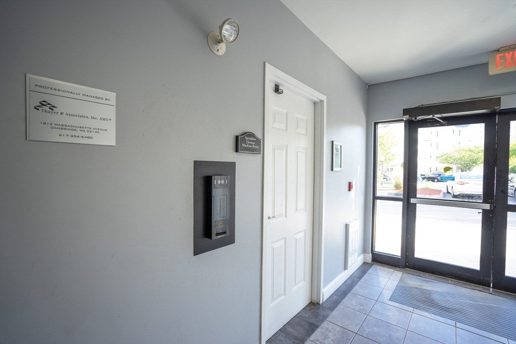 23 Hampshire Road, Unit 404 Methuen, MA 01844 - Photo 5 of 23