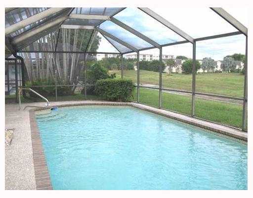 22896 Greenview Terrace Boca Raton, FL 33433 - Photo 4 of 9 Additional Photo
