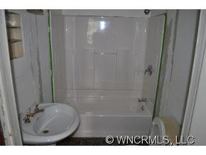 33 Campground Road Asheville, NC 28805 - Photo 6 of 8 Gallery Image 6